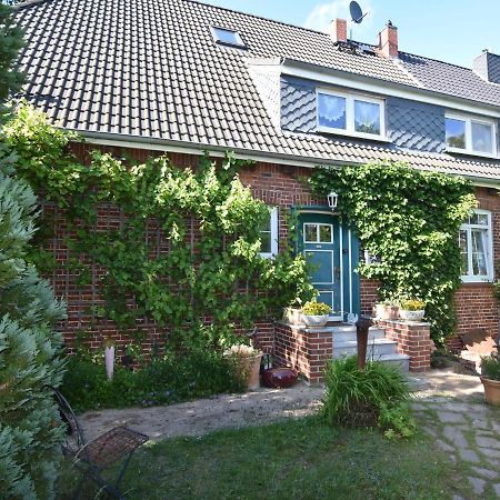 Modern Apartment In Ostseebad Boltenhagen With Terrace Exterior foto